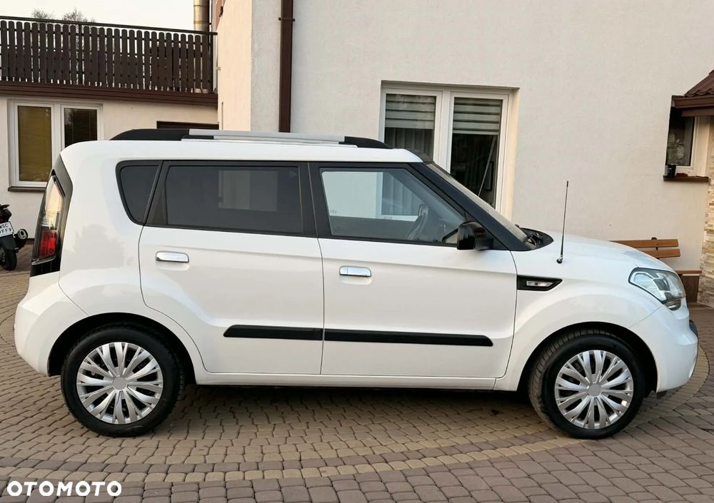 Kia Soul 1.6 CRDI M - 2
