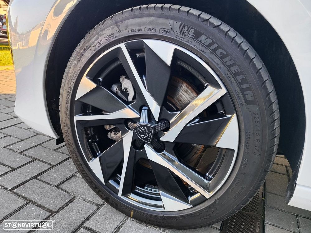 Peugeot 308 SW 1.2 PureTech Allure - 11