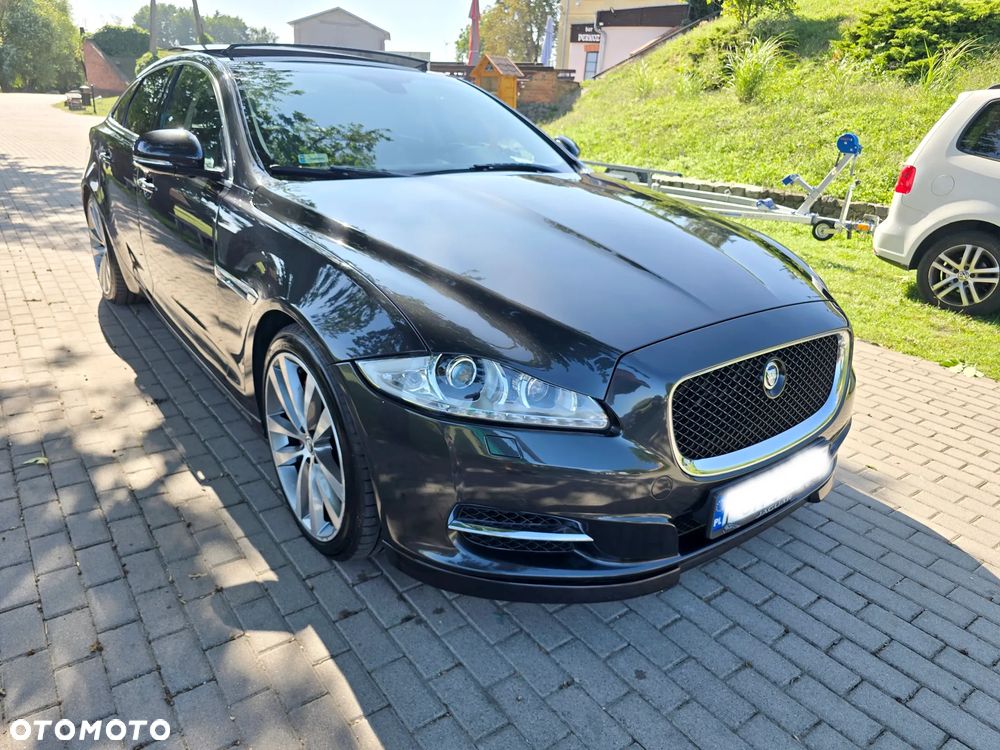 Jaguar XJ 3.0 D V6 Premium Luxury - 26