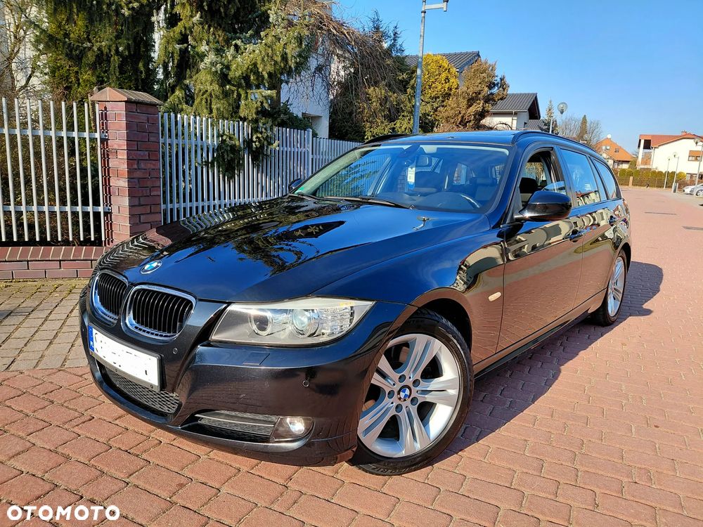 BMW Seria 3 320d DPF Edition Sport - 1