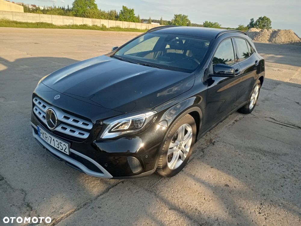 Mercedes-Benz GLA 200 (CDI) d 7G-DCT - 2
