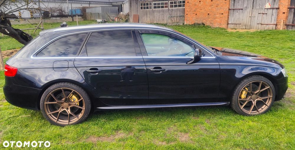 Audi A4 Avant - 5