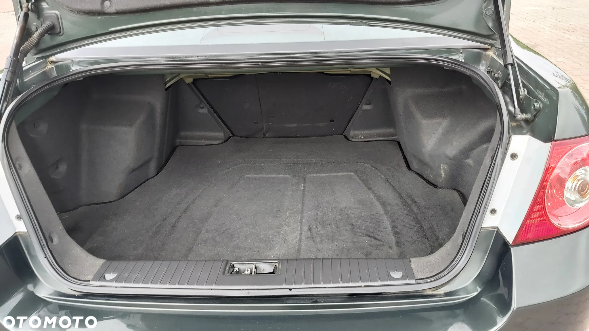 Chevrolet Epica 2.0 LT - 12