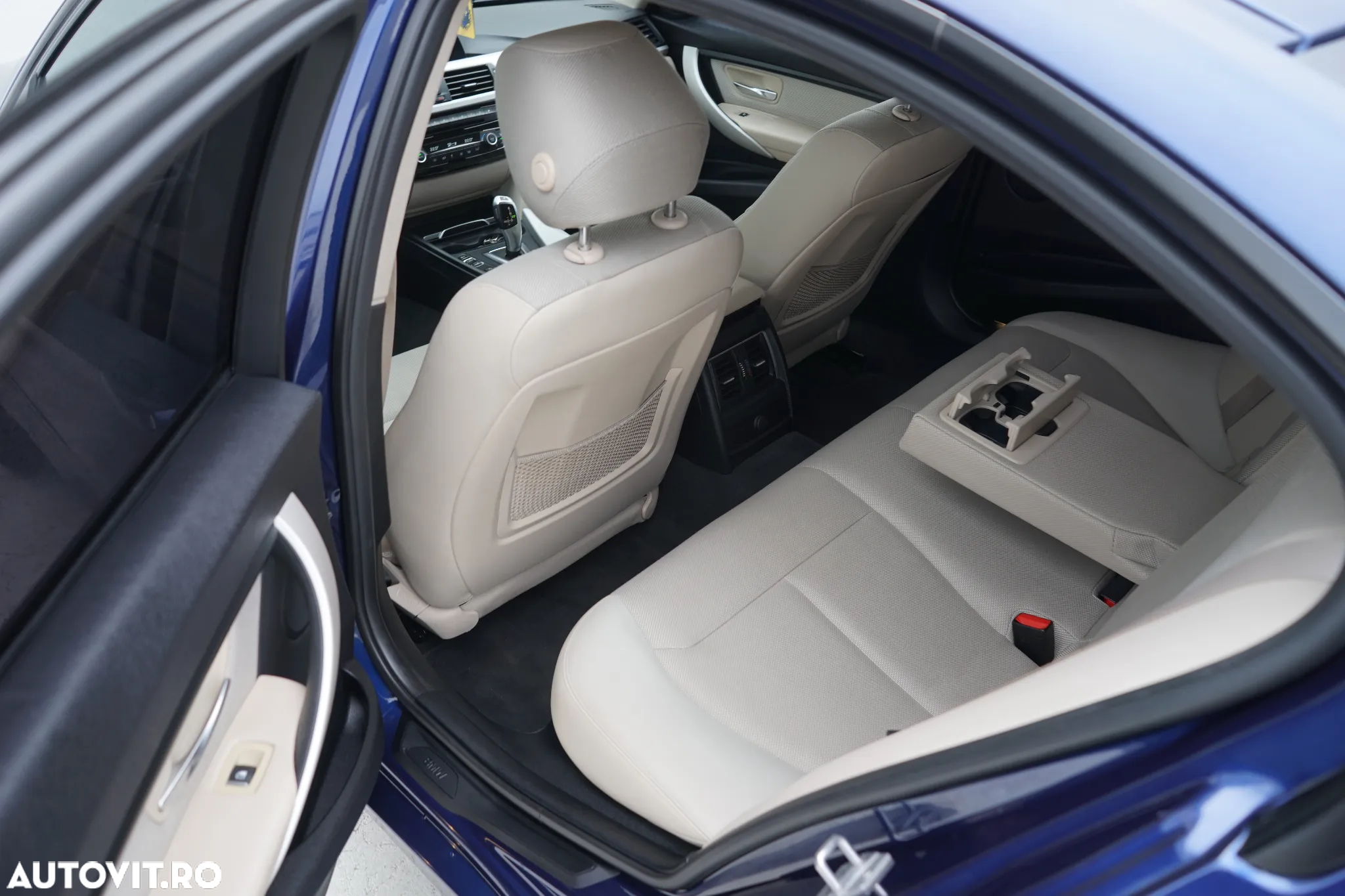 BMW Seria 3 - 26