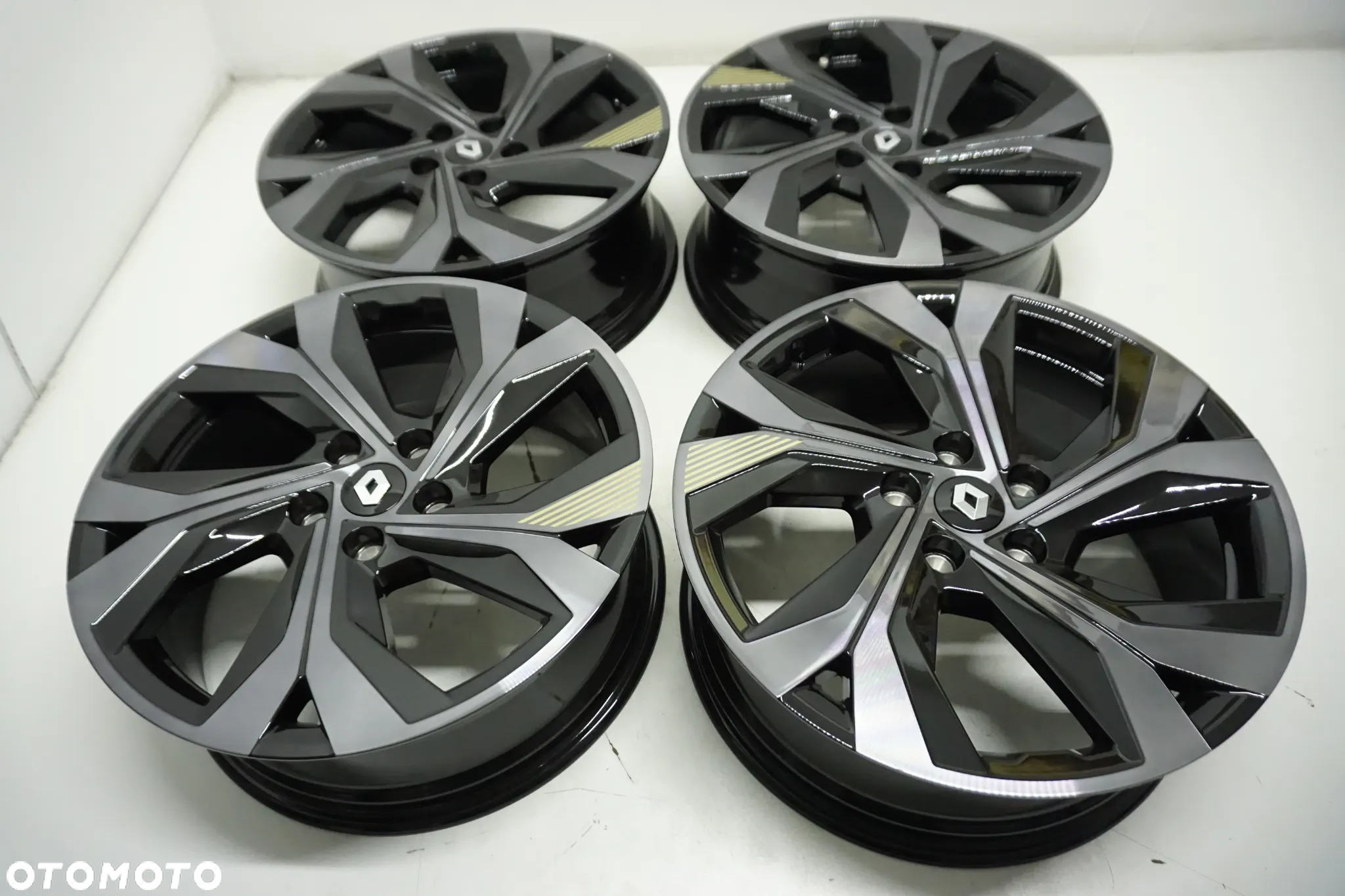 FELGI 18 RENAULT CAPTUR II ARCANA SYMBIOZ DACIA DUSTER MITSUBISHI ASX NOWY MODELET35 - 2