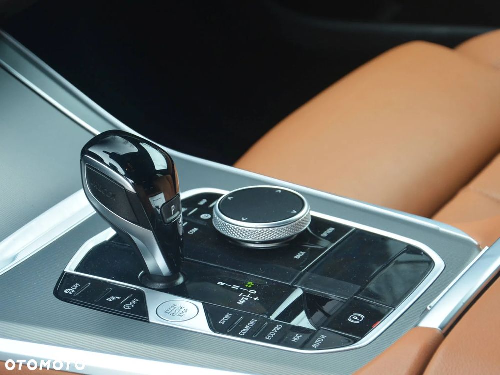 BMW X5 xDrive25d Sport-Aut - 12