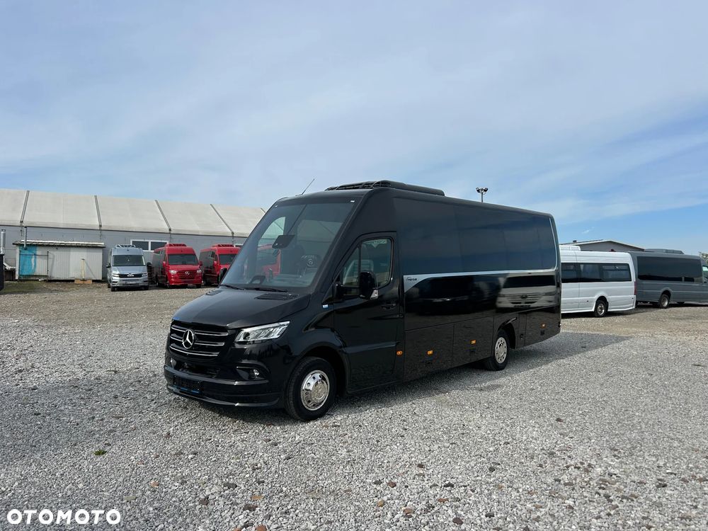 Mercedes-Benz Sprinter 519 - 11