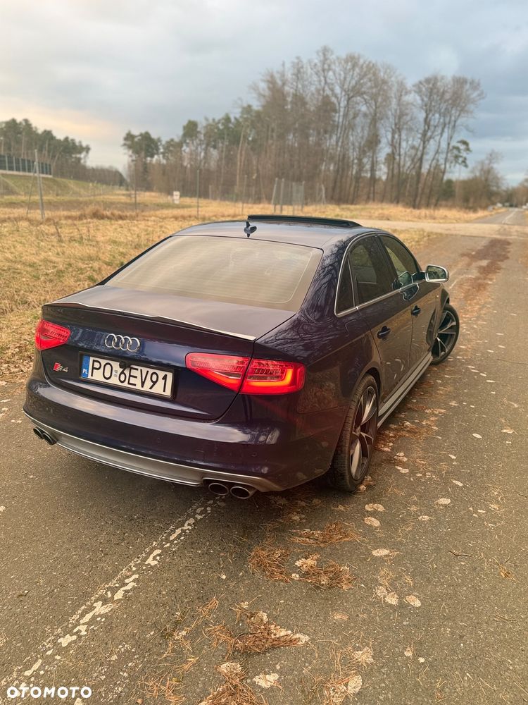 Audi S4 Limousine - 8