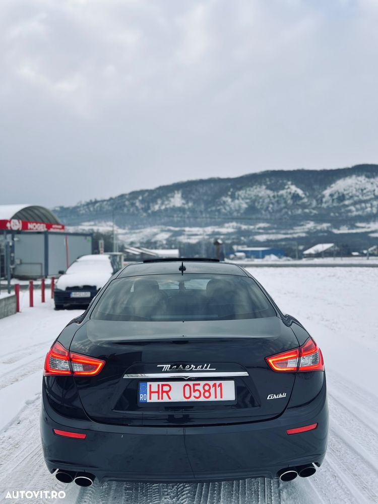 Maserati Ghibli GranLusso - 4