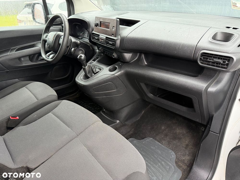 Citroën BERLINGO - 8
