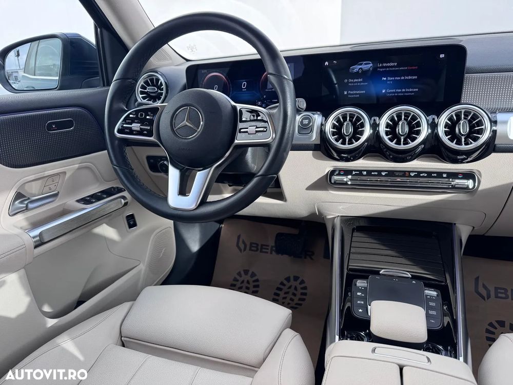 Mercedes-Benz EQB - 31