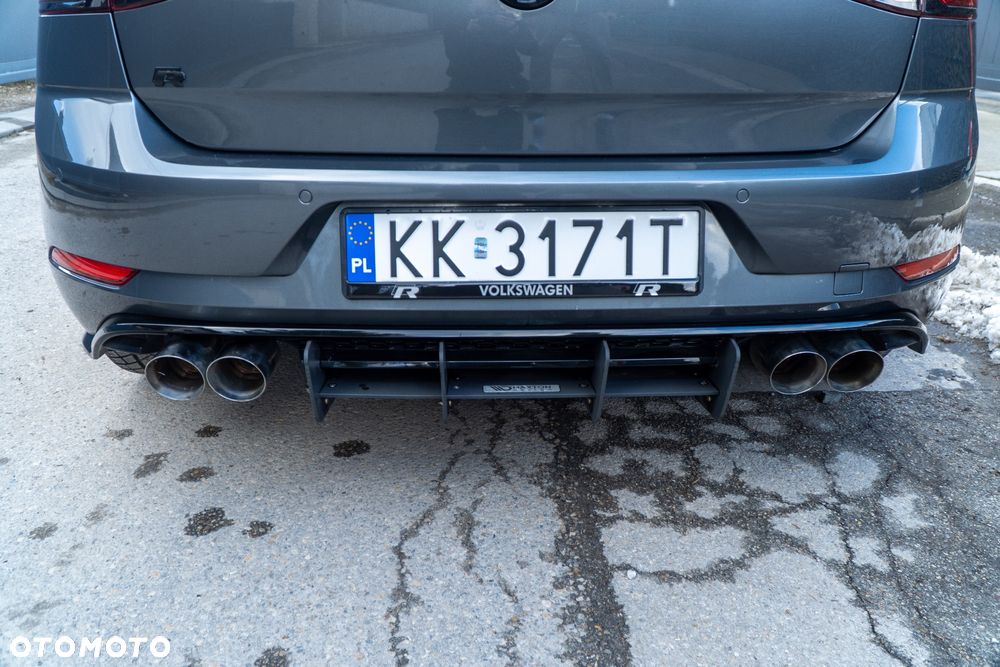Volkswagen Golf - 7