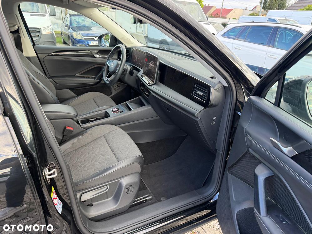 Volkswagen Tiguan 2.0 TDI SCR Elegance DSG - 22