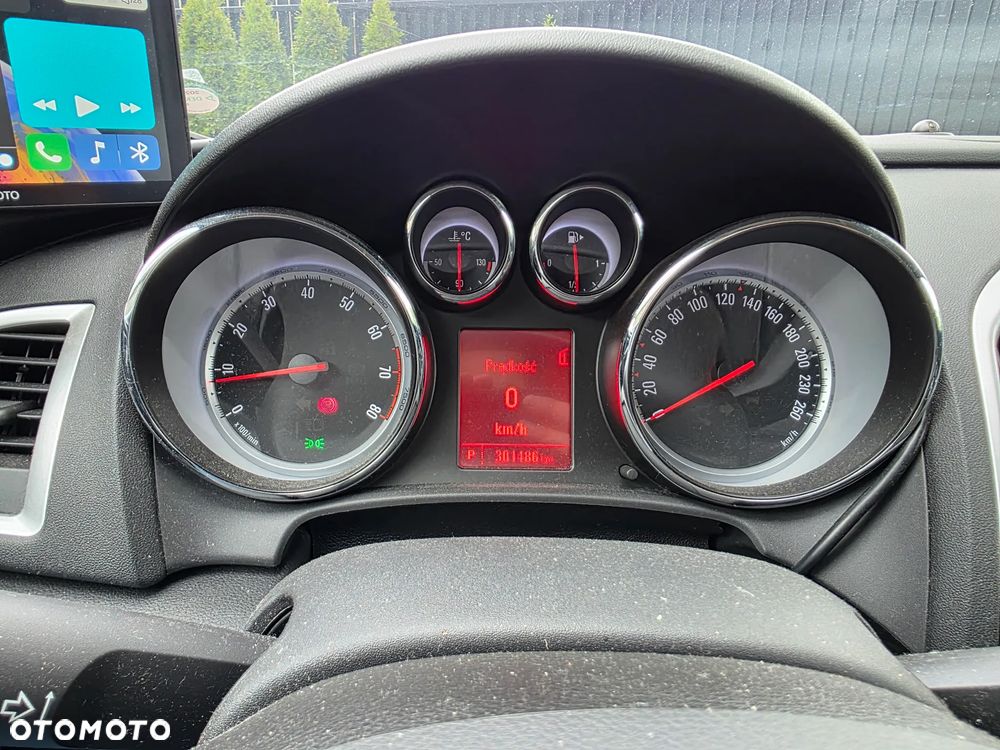 Opel Astra 1.6 T Sport - 10