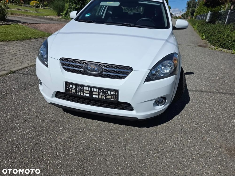 Kia ProCeed 1.6 CVVT LX - 32