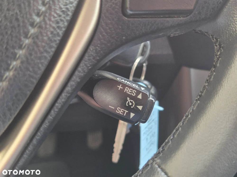 Toyota RAV4 - 18