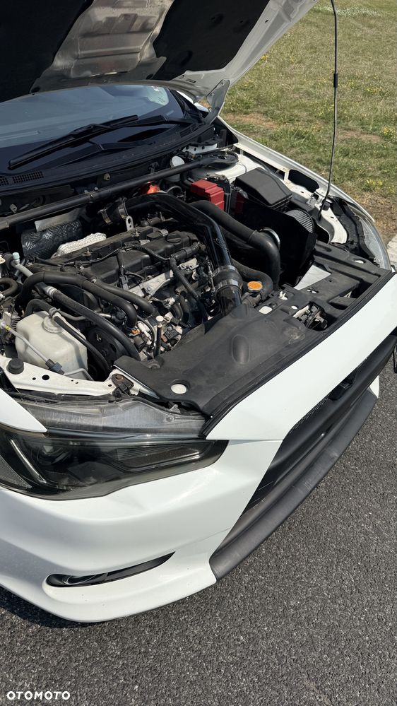 Mitsubishi Lancer Evolution - 24