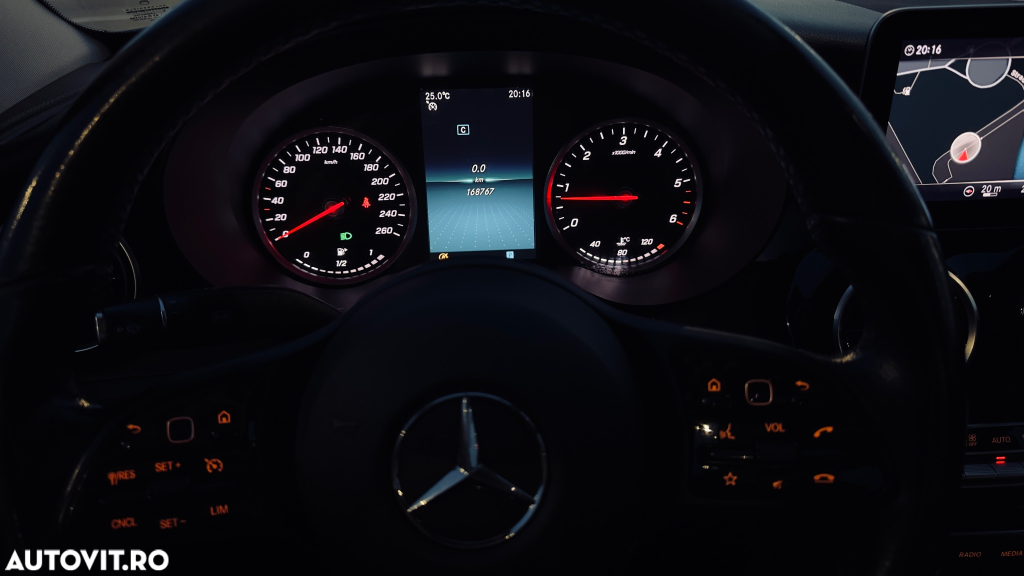 Mercedes-Benz C 180 d T Exclusive - 12