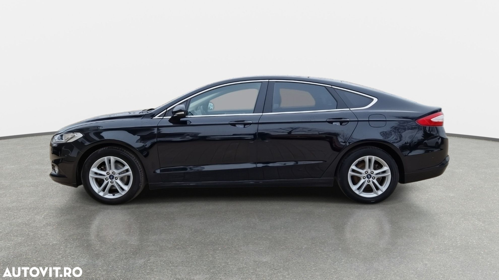 Ford Mondeo - 9