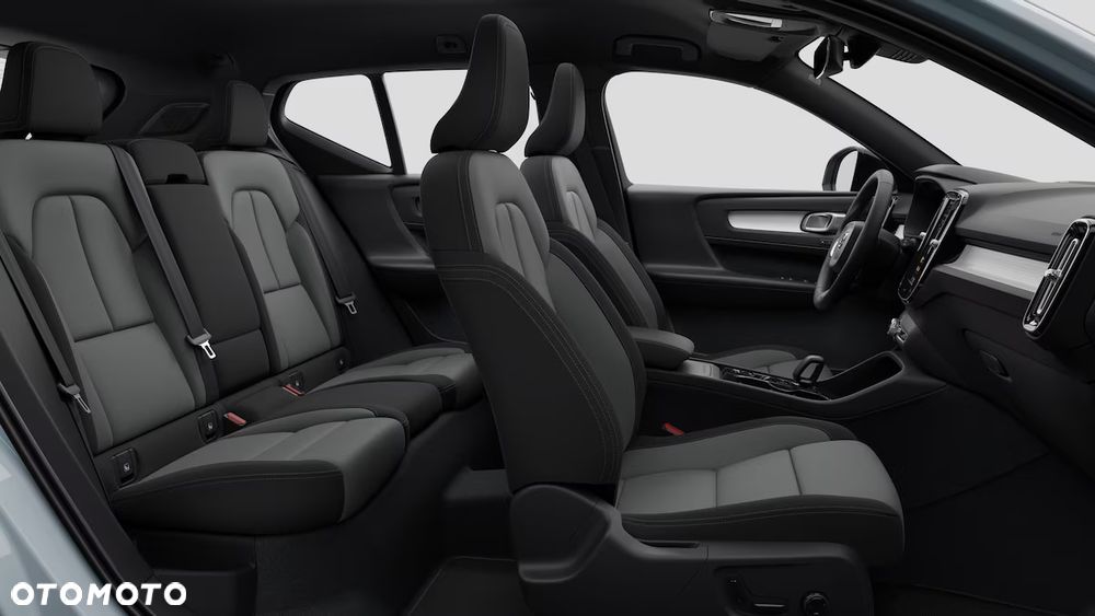 Volvo XC 40 B3 Plus Dark - 8