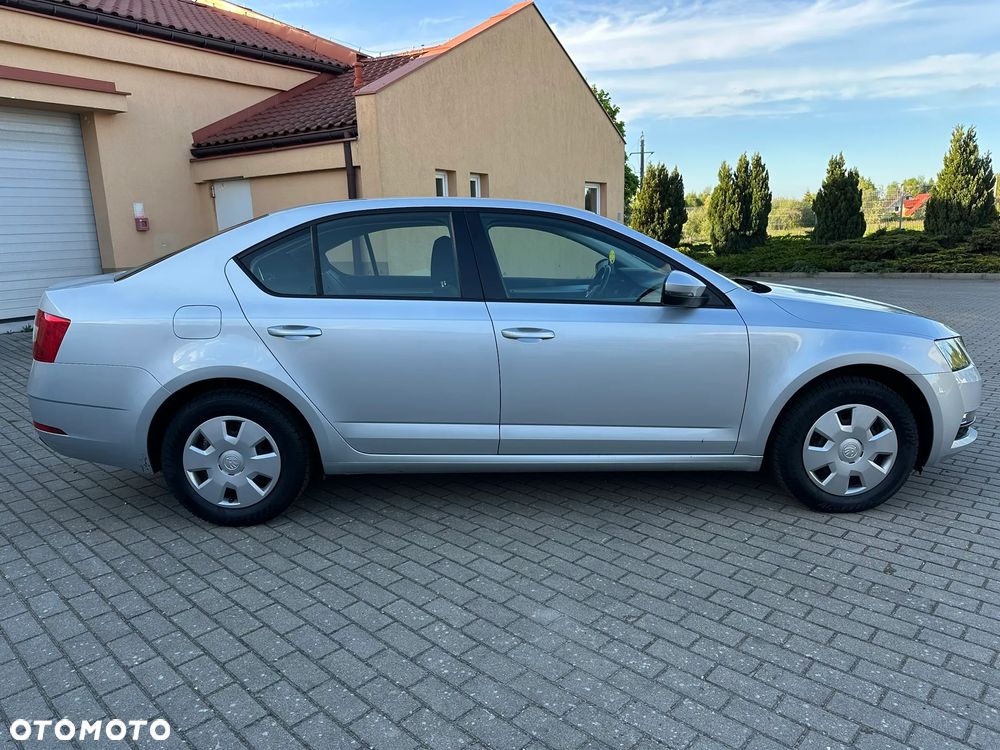 Skoda Octavia 1.6 TDI Active - 3
