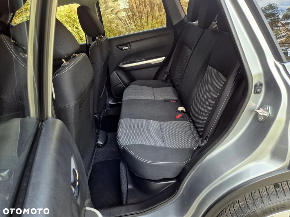 Suzuki Vitara 1.6 DDiS (4x4) Allgrip Comfort - 16