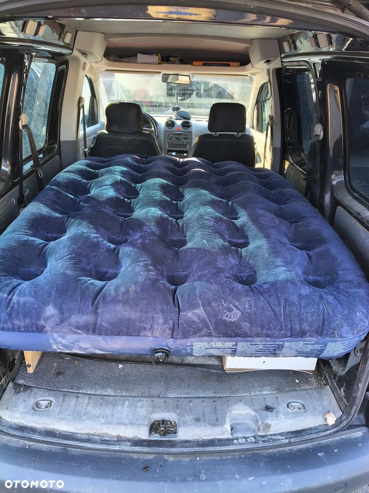 Volkswagen Caddy Life - 10