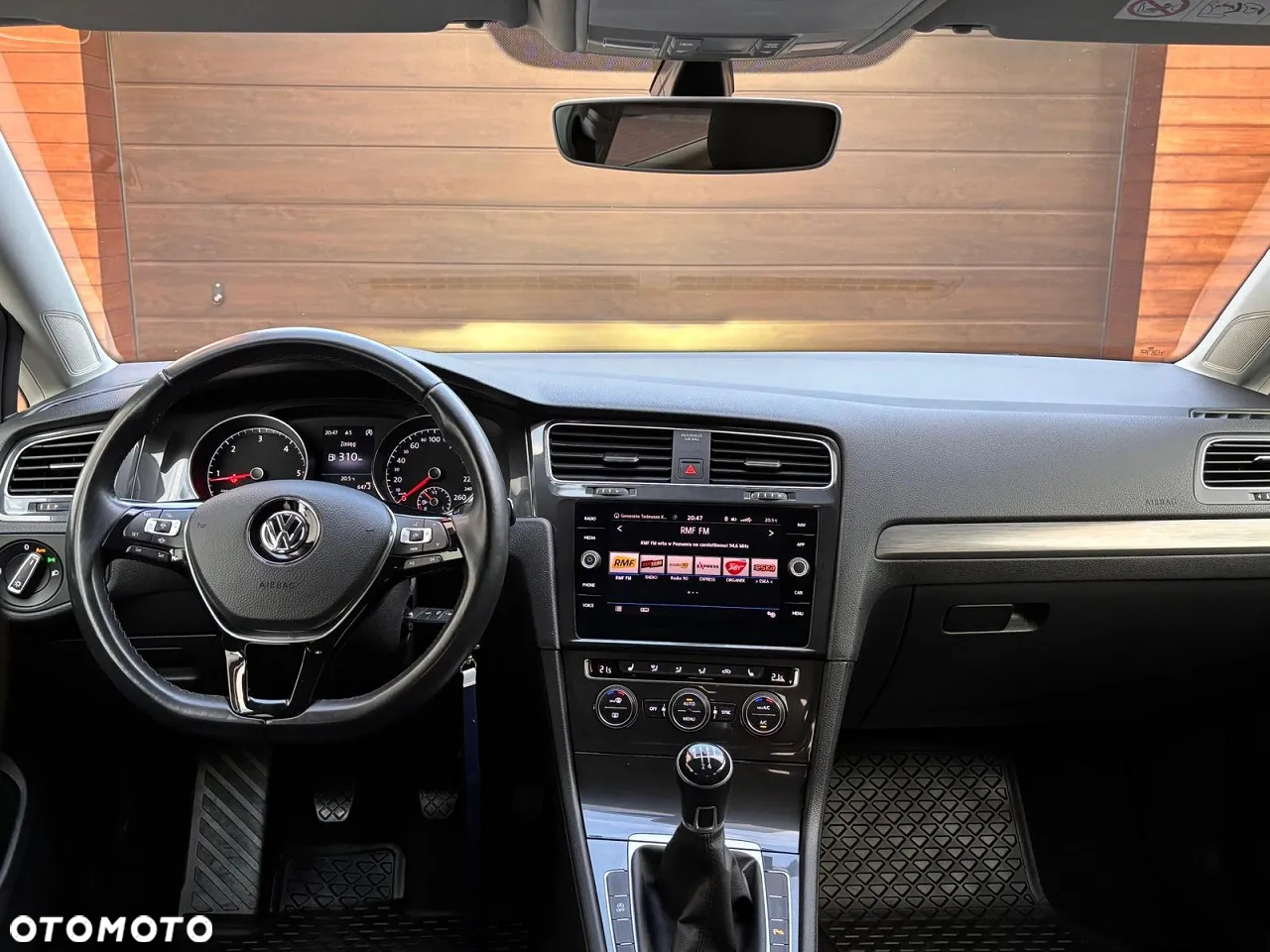 Volkswagen Golf VII 1.6 TDI BMT Comfortline - 13