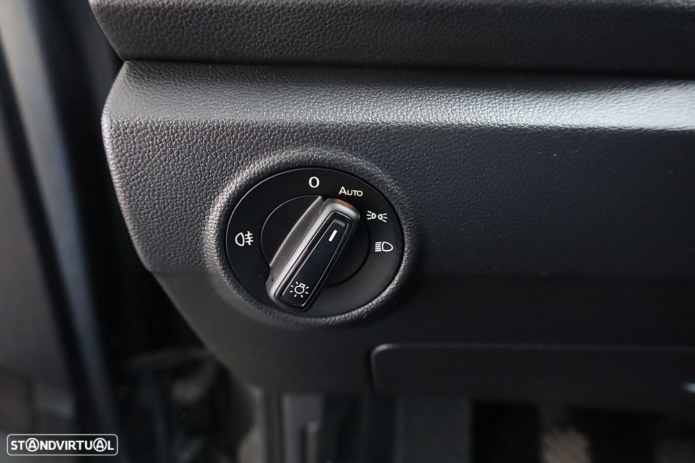 VW T-Roc 1.0 TSI Life - 41