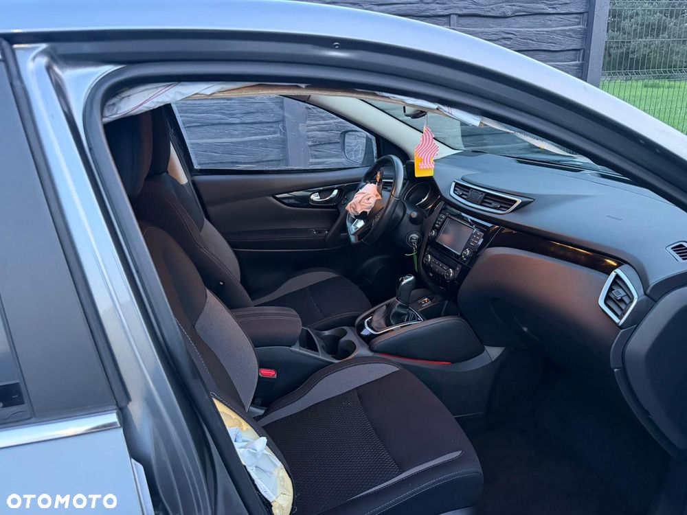 Nissan Qashqai 1.6 DCi Xtronic N-Connecta - 11