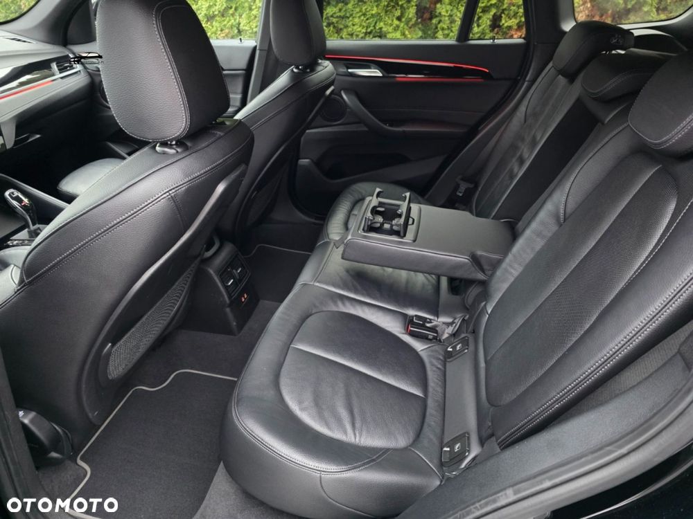 BMW X1 sDrive20i GPF xLine - 35