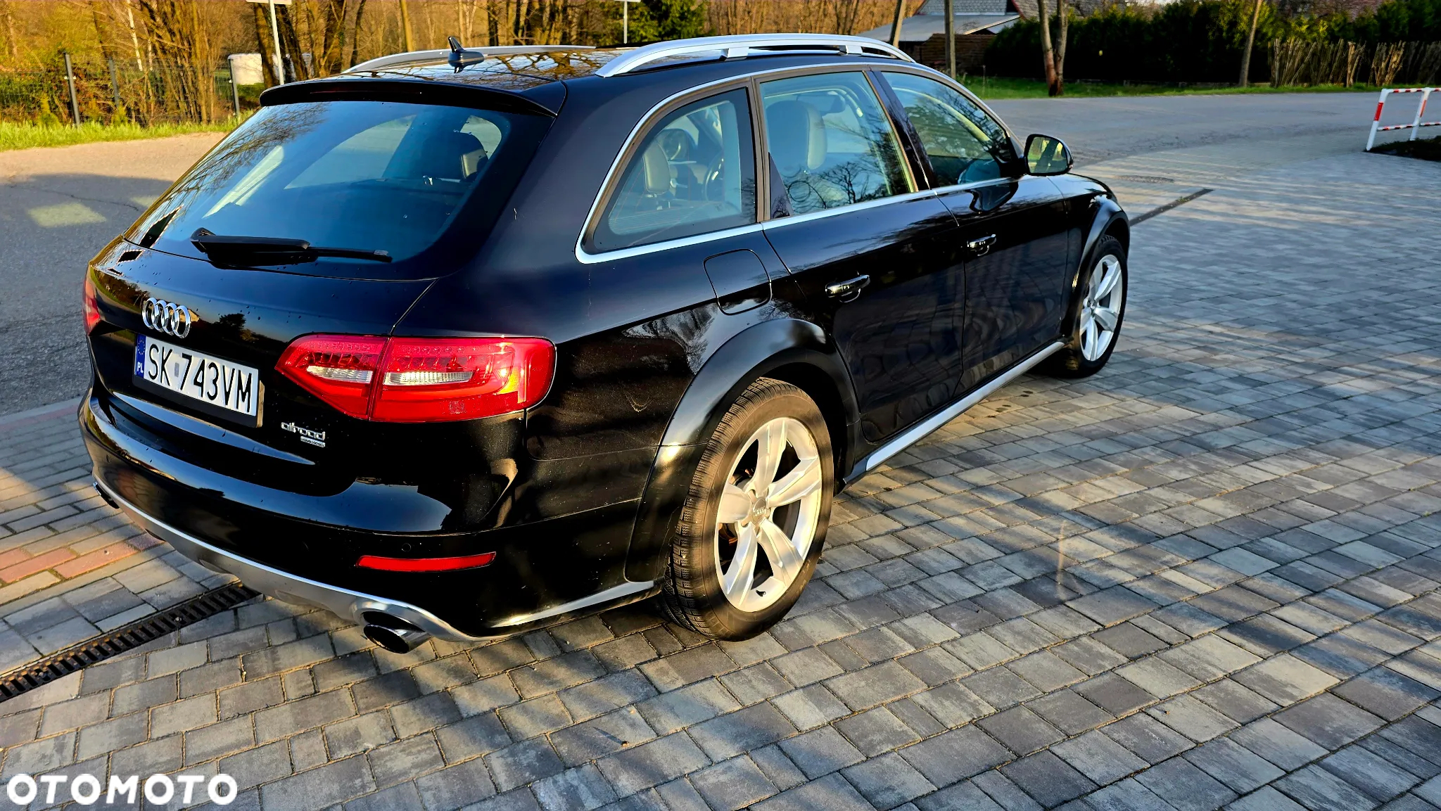 Audi A4 Allroad quattro 2.0 TFSI S tronic - 14