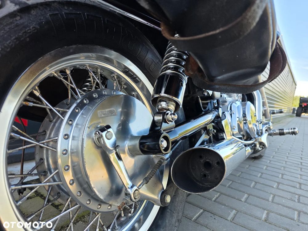 Suzuki Intruder - 21