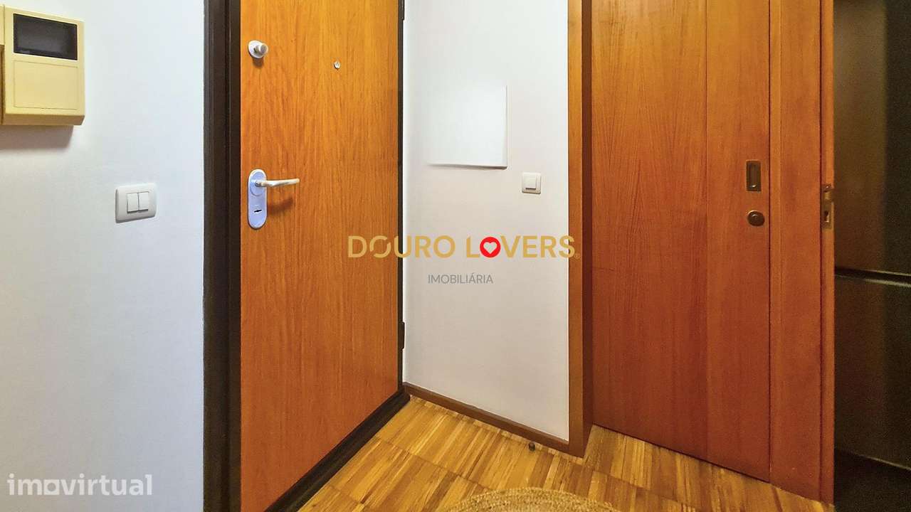 T2 Duplex com garagem e arrumos junto ao NorteShopping - Grande imagem: 4/40