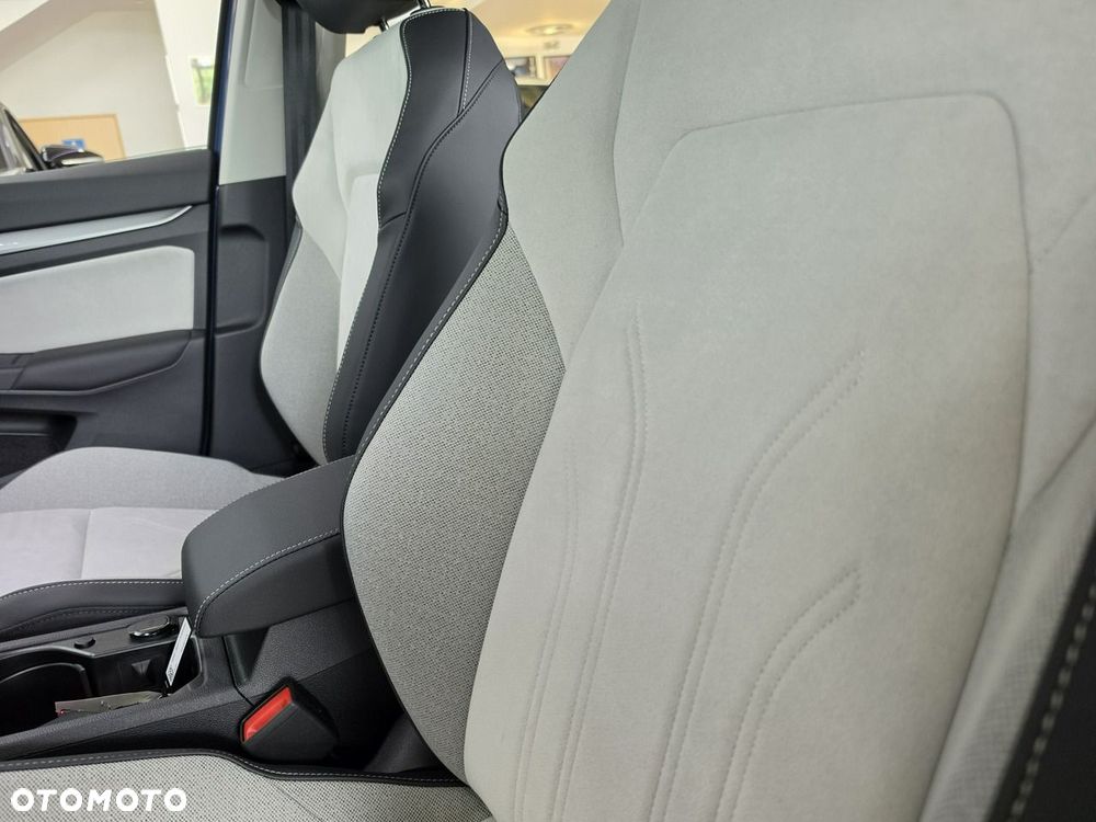 Volkswagen Golf 2.0 TDI SCR DSG Style - 11