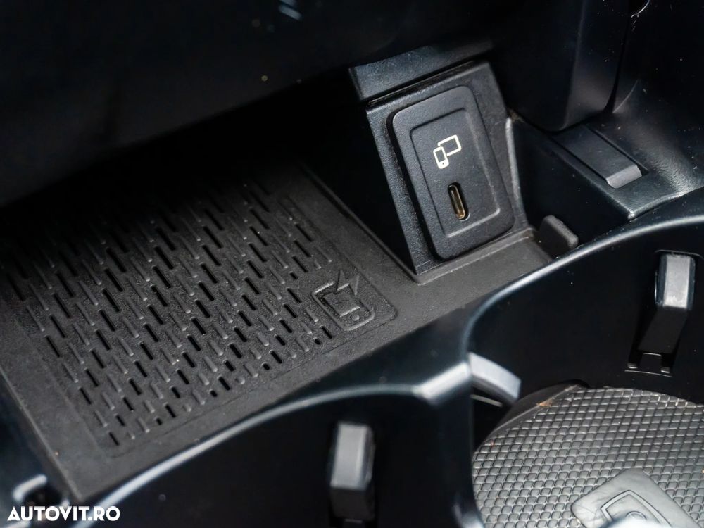 Mercedes-Benz GLC Coupe AMG 43 4Matic AMG Speedshift TCT 9G - 33