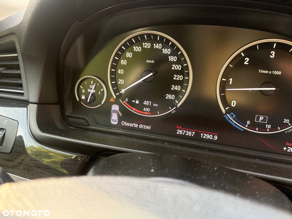 BMW Seria 5 535d xDrive Luxury Line - 9