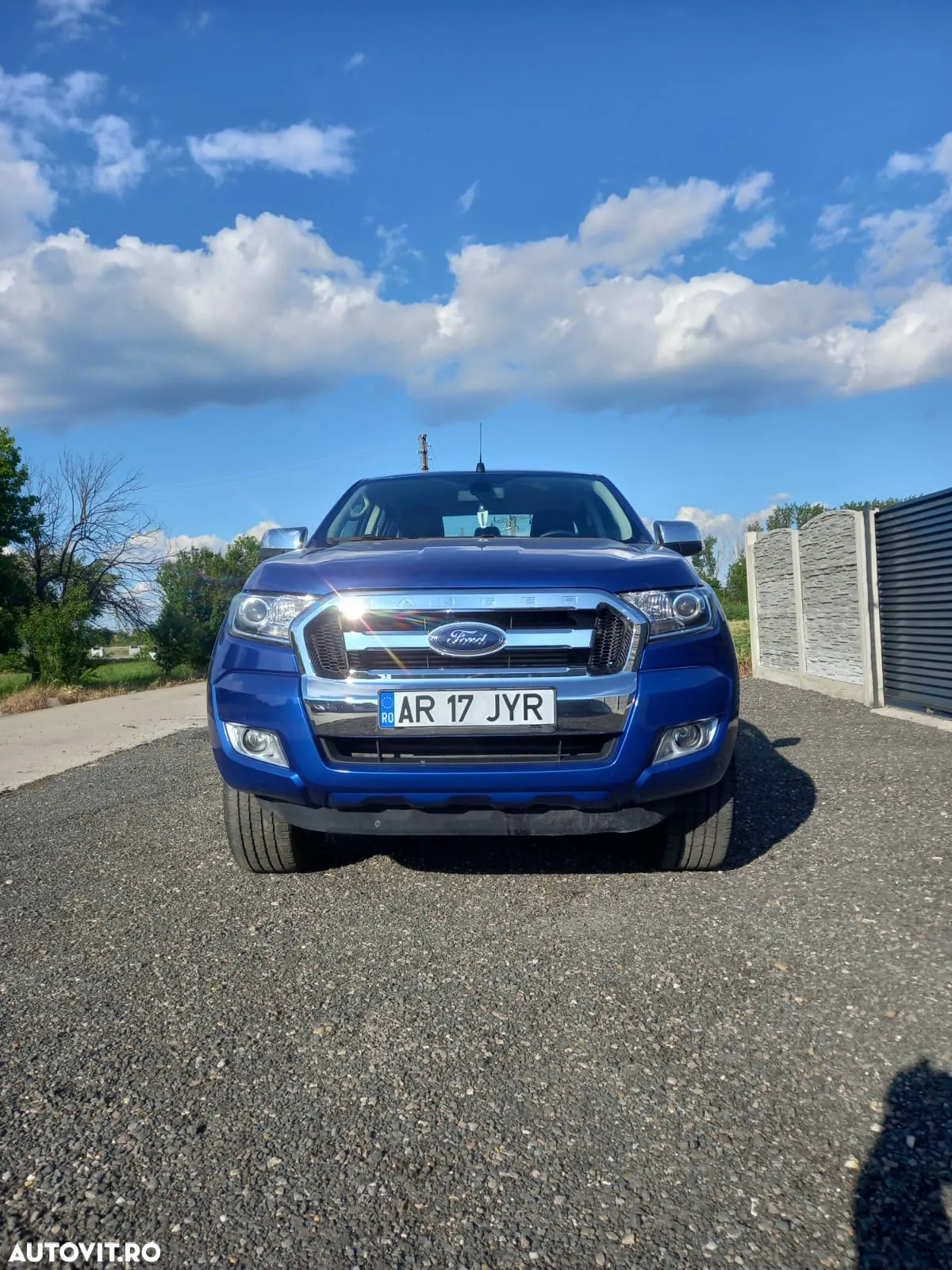 Ford Ranger XLT - 2