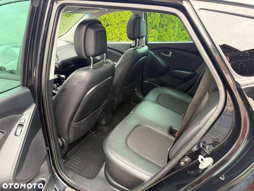 Hyundai ix35 - 24
