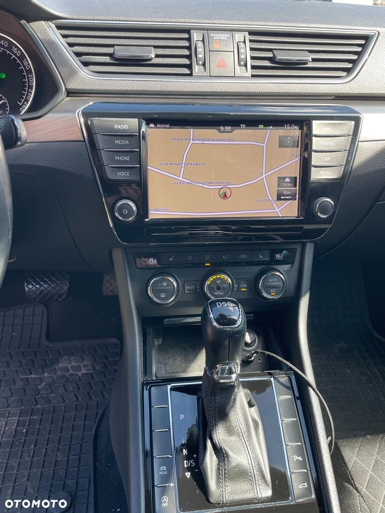 Skoda Superb 2.0 TDI DSG Style - 12