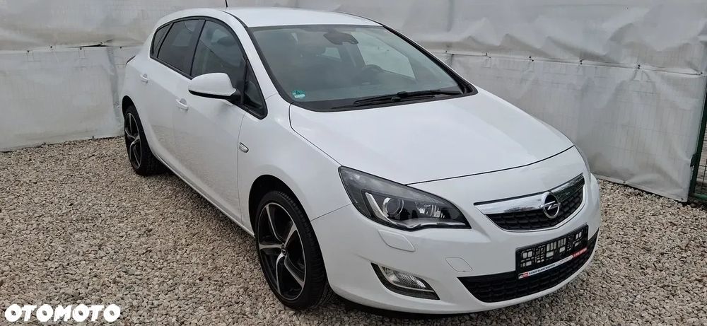 Opel Astra 1.4 Turbo Innovation - 1