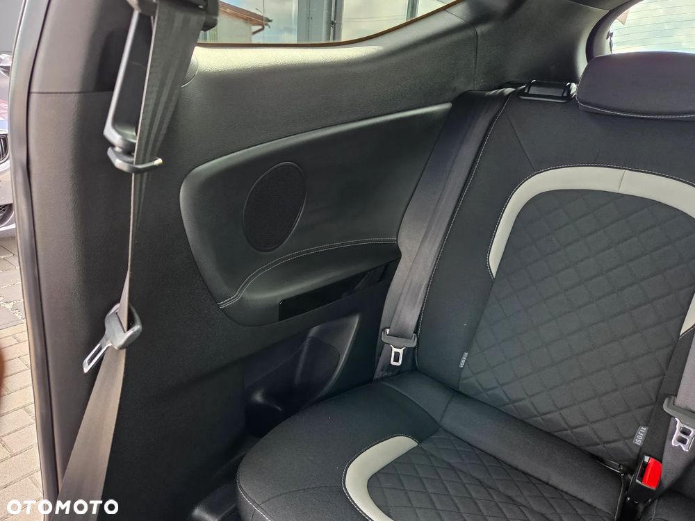 Kia ProCeed 1.6 CRDi 136 ISG GT Line - 12