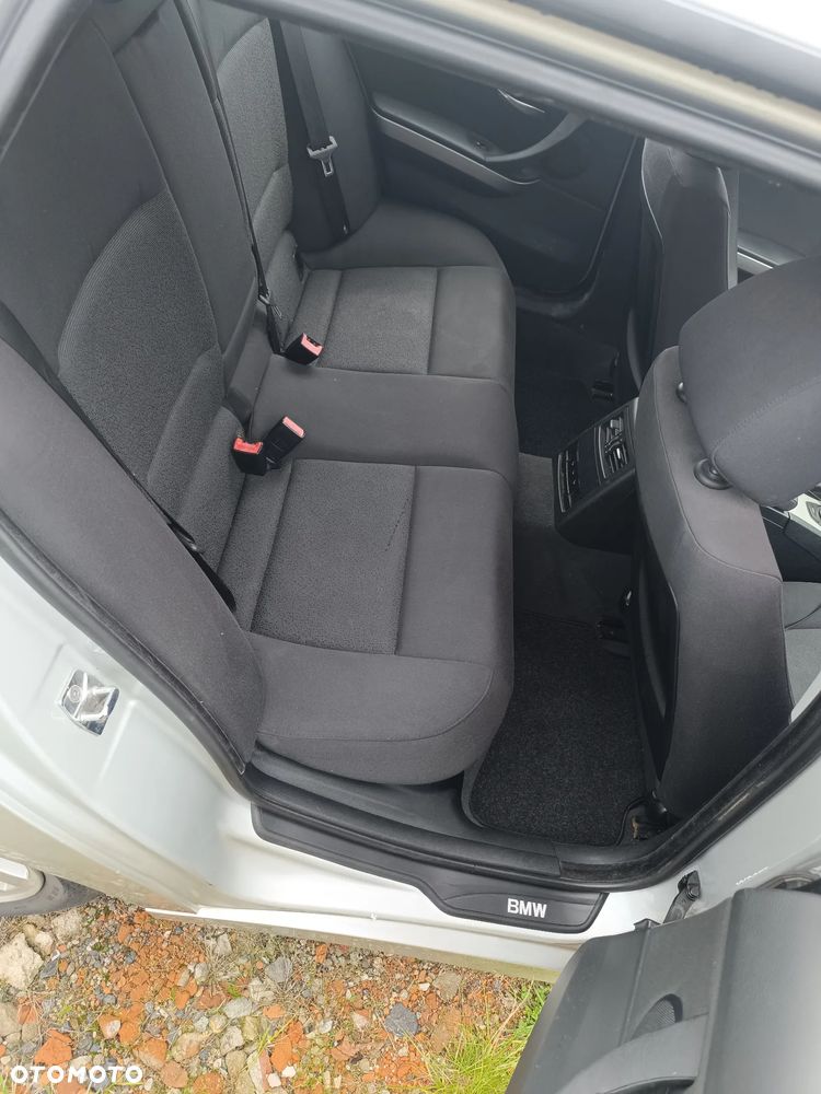 BMW Seria 3 320d DPF Edition Fleet - 16