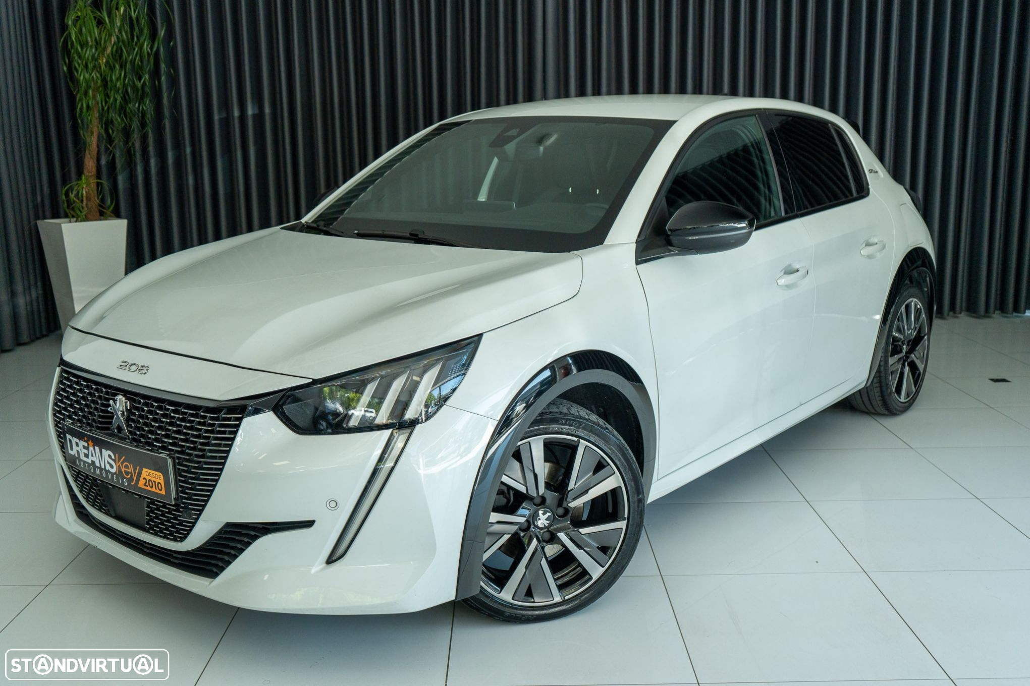 Peugeot 208 1.2 PureTech GT Line EAT8 - 10