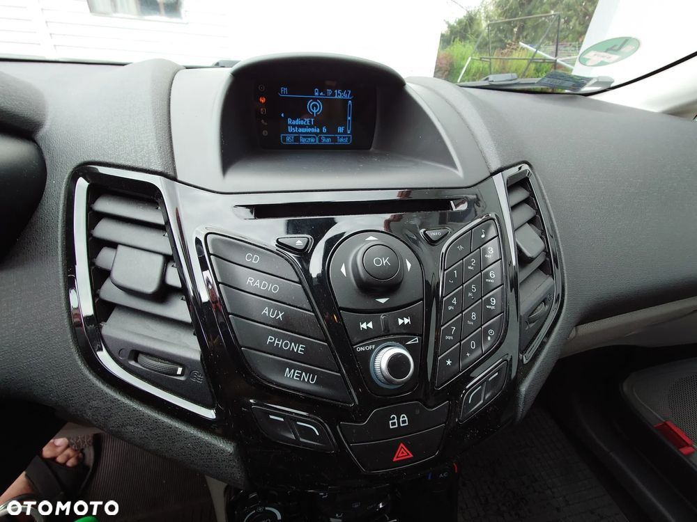 Ford Fiesta 1.0 EcoBoost Start-Stop SYNC Edition - 9