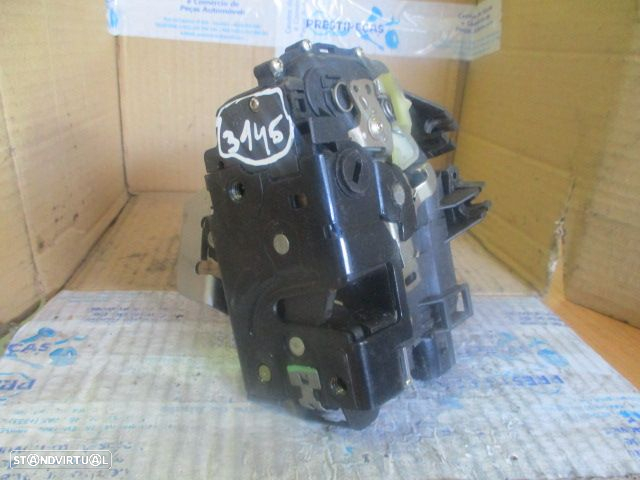 Fecho 4B0839015G AUDI A6 ALLROAD SW 2005 TE ELETRICO - 3