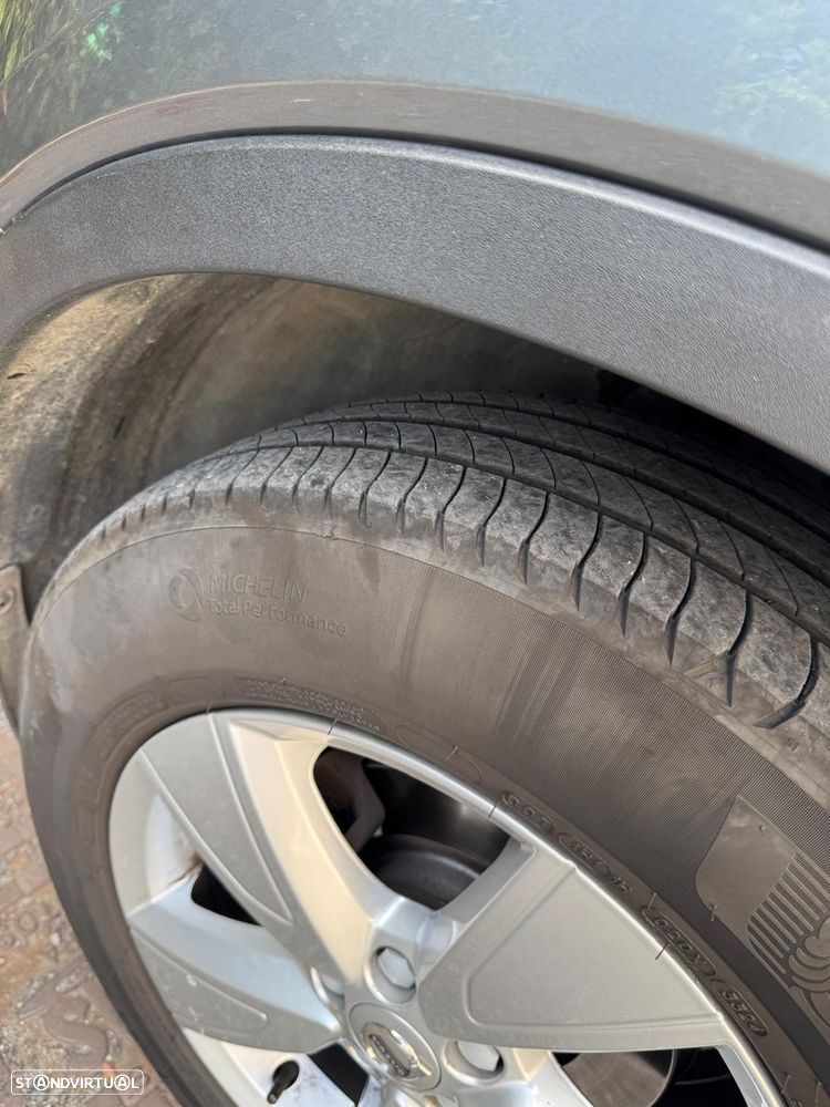 Volvo XC 40 1.5 T3 Tech Edition - 8