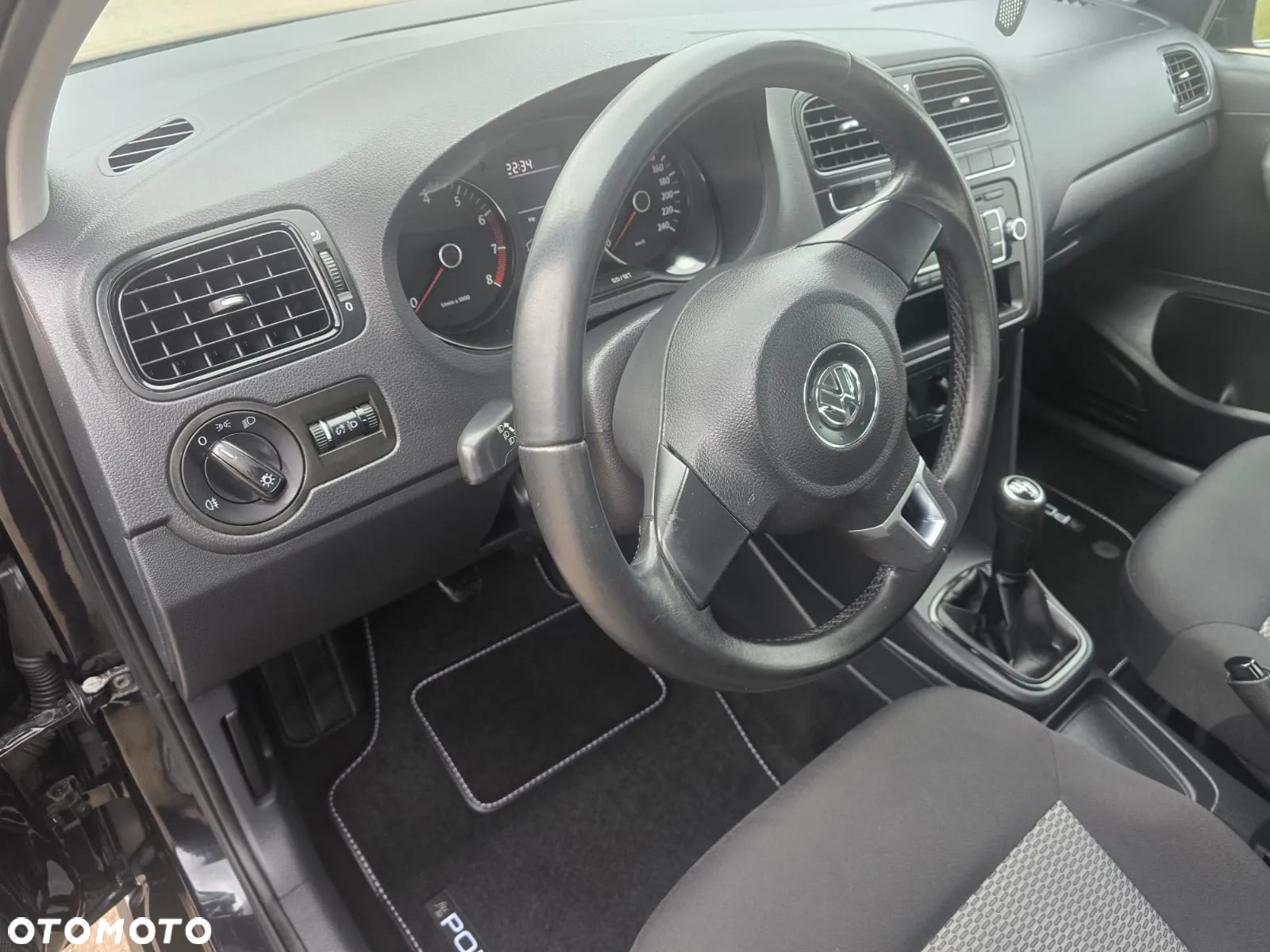 Volkswagen Polo 1.2 TSI Black/Silver Edition - 29