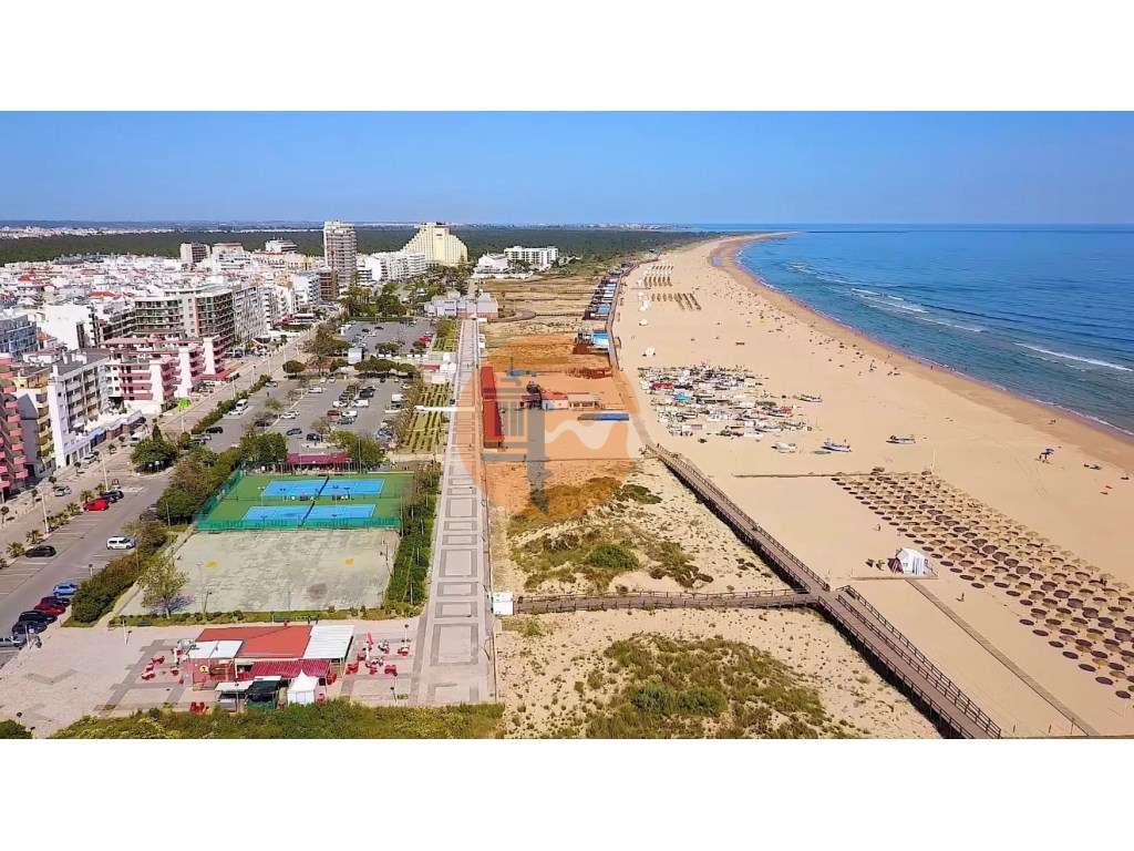 Apartamento T1+1 com Equipamentos Modernos | 1ª Linha de Praia - Mo... - Grande imagem: 3/4