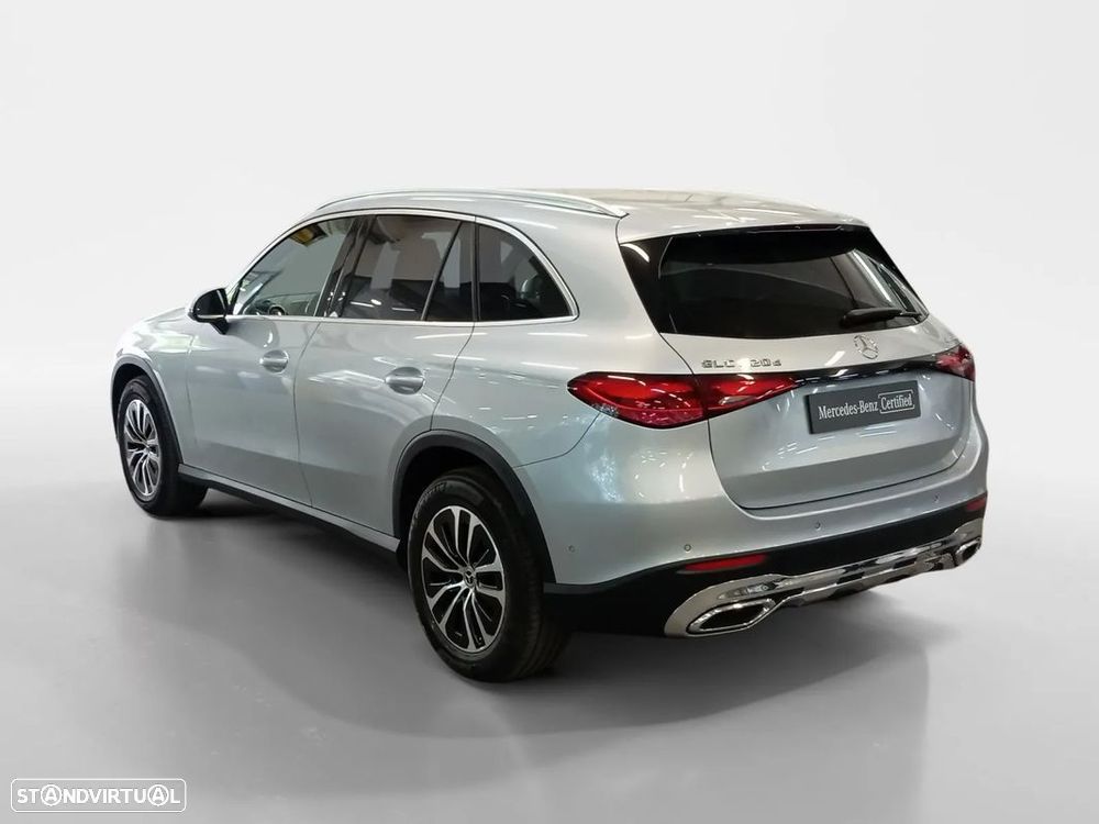 Mercedes-Benz GLC 220 d 4Matic - 4